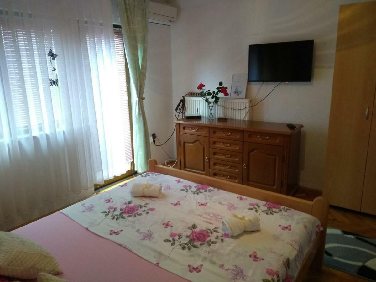 Apartments Aida Bihać Eksteriør billede